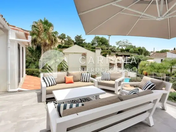 (16) Elegancka i funkcjonalna willa w urokliwej miejscowości, El Rosario, Marbella