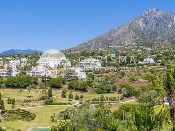 (24) Nowoczesna willa z widokiem na góry 5 min od plaży i centrum Marbella