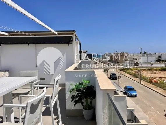 (18) Apartament na Costa Blanca: Komfort, Widoki i Lokalizacja
