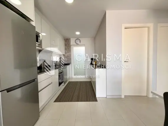 (24) Apartament na Costa Blanca: Komfort, Widoki i Lokalizacja