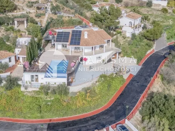 Wyjątkowa willa na wzgórzu z panoramicznym widokiem na morze i góry, Mijas 1