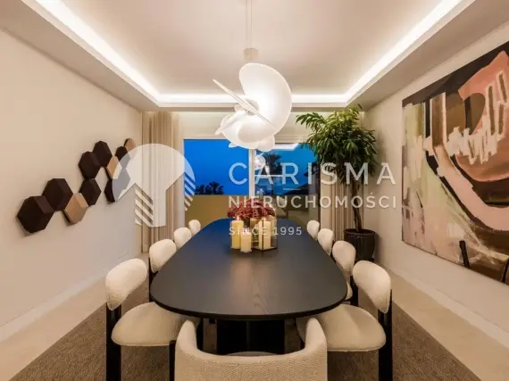 (9) Wyjątkowy penthouse przy plaży, Marbella, Costa del Sol