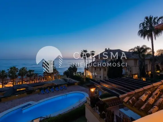 (12) Wyjątkowy penthouse przy plaży, Marbella, Costa del Sol