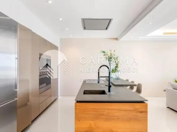 (5) Luksusowy apartament w pierwszej linii brzegowej, Puerto Banus