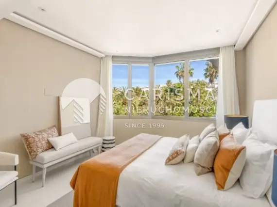 (18) Luksusowy apartament w pierwszej linii brzegowej, Puerto Banus