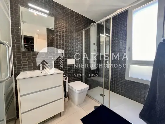(14) Piękna willa w Dehesa de Campoamor, Costa Blanca