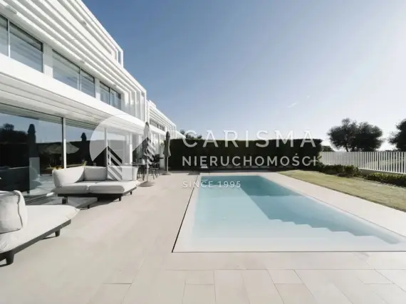 (4) Elegancka willa w pierwszej linii golfa z widokiem na morze, Sotogrande