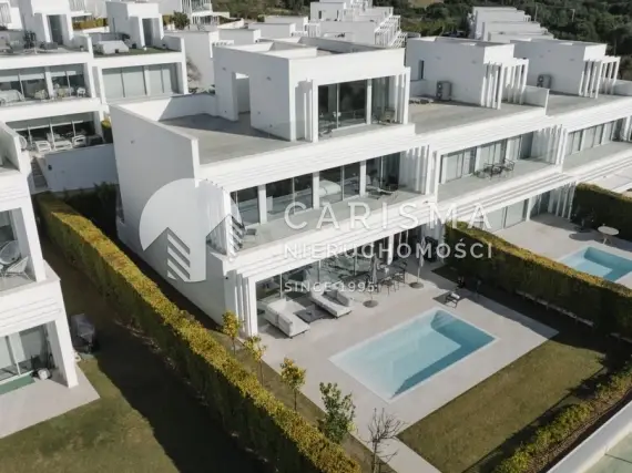 (20) Elegancka willa w pierwszej linii golfa z widokiem na morze, Sotogrande