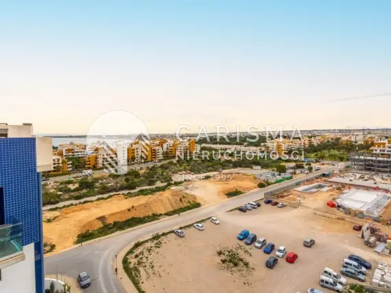 (35) Nowoczesny i luksusowy penthouse w pierwszej linii brzegowej, Punta Prima, Costa Blanca.