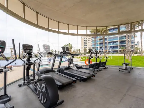 (40) Nowoczesny i luksusowy penthouse w pierwszej linii brzegowej, Punta Prima, Costa Blanca.