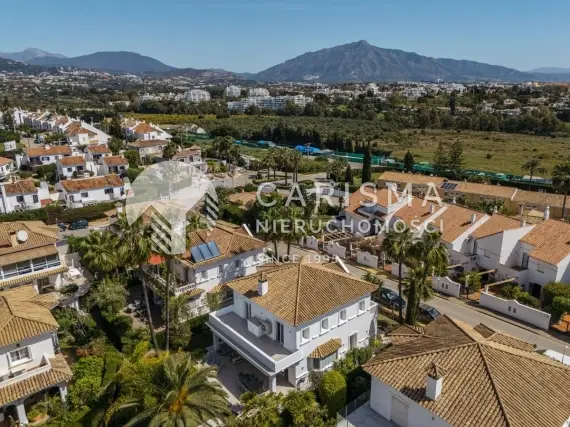 (19) Andaluzyjska willa z nowoczesnym wnętrzem 3 km od plaży, Estepona