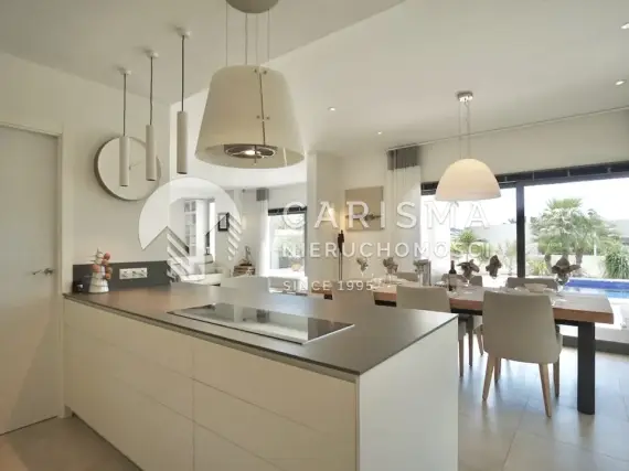 (22) Nowoczesna willa w Solpark, Moraira