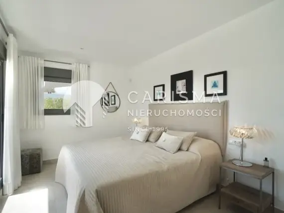 (33) Nowoczesna willa w Solpark, Moraira