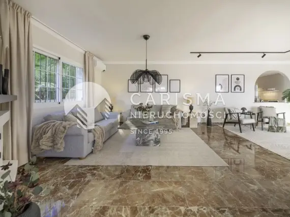 (11) Energooszczędna willa z pięknymi widokami w prestiżowej dzielnicy, Fuengirola