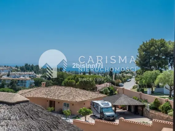 (40) Trzy poziomowa willa z widokiem na morze, Calahonda, Mijas Costa