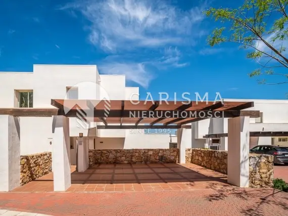 (45) Elegancka willa z 3 sypialniami w Las Colinas Golf Resort, Costa Blanca