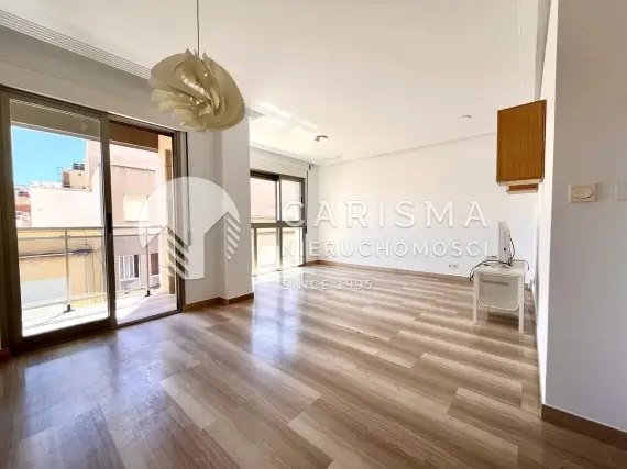 (6) Wyjątkowy Apartament w Santa Pola, Alicante