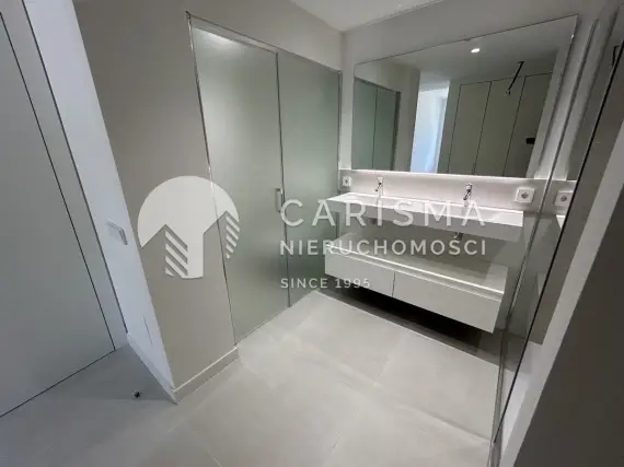 (11) Luksusowy apartament z 2 sypialniami i widokiem na morze – Higueron West