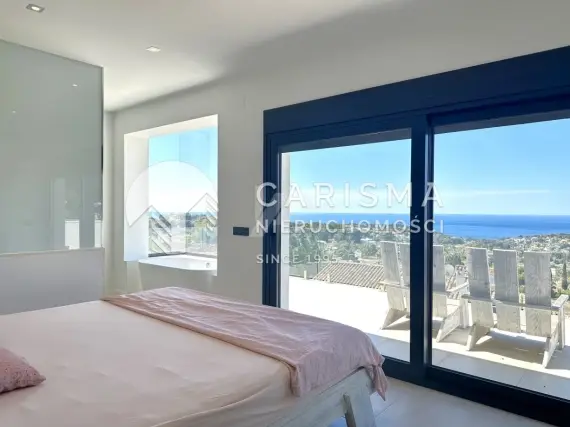 (22) Nowoczesna luksusowa willa z panoramicznym widokiem na morze – Moraira