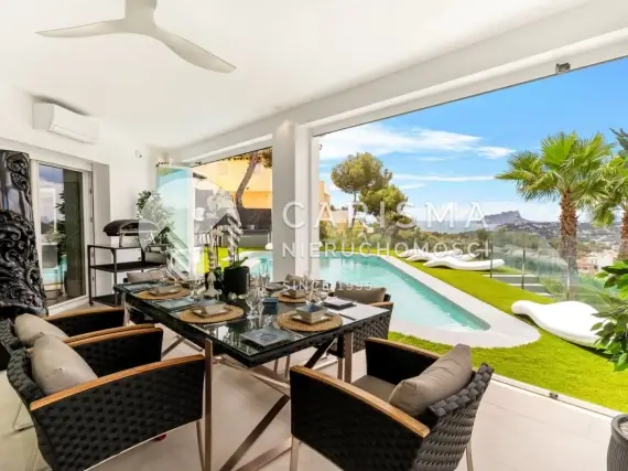 (11) Luksusowa willa w tradycyjnym stylu, z niezrównanymi widokami, Moraira