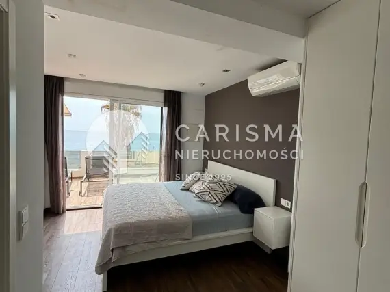 (6) Odremontowany apartament w pierwszej linii brzegowej w Moraira