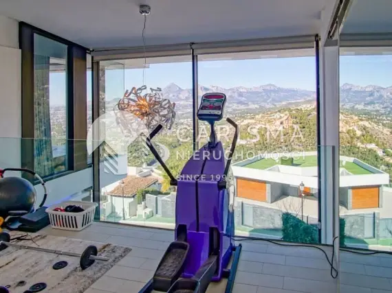 (34) Na sprzedaż – luksusowa willa z widokiem na morze i góry w Altea Hills