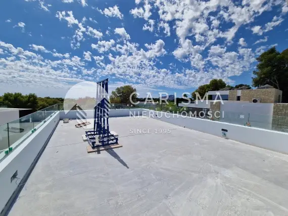 (30) Nowoczesna willa w Moraira, niedaleko plaży i centrum miasta