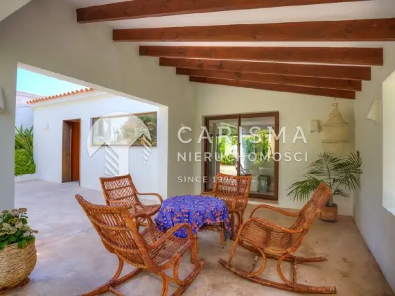 (12) Ekskluzywna willa z dodatkową działką – Pla del Mar, Moraira