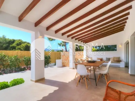 (13) Ekskluzywna willa z dodatkową działką – Pla del Mar, Moraira