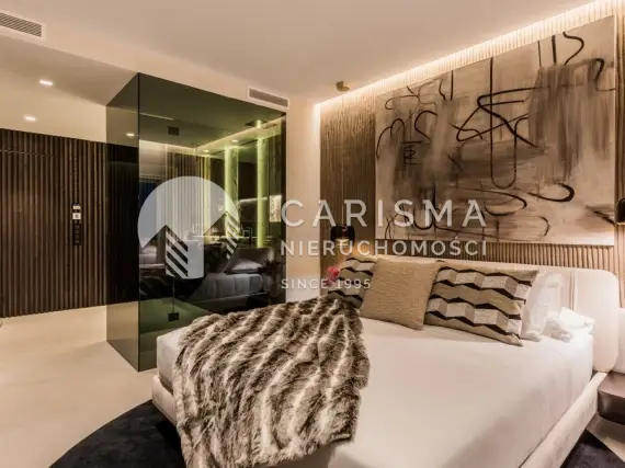 (39) Wyjątkowy Apartament Dwupoziomowy w Río Real, Marbella