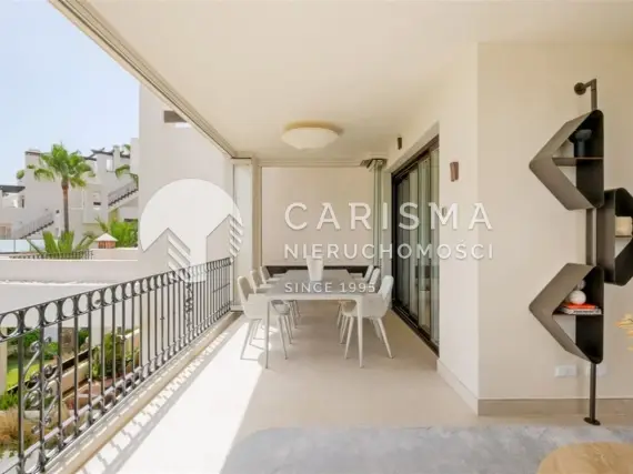 (4) Luksusowy apartament przy plaży z panoramicznym widokiem na morze – New Golden Mile, Costa del Sol