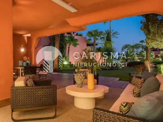 (5) Luksusowy apartament przy plaży – Torre Bermeja