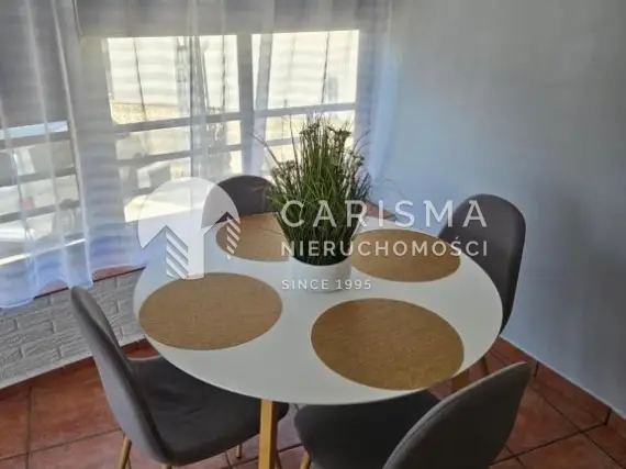 (10) Apartament przy plaży w Calpe z widokiem na góry