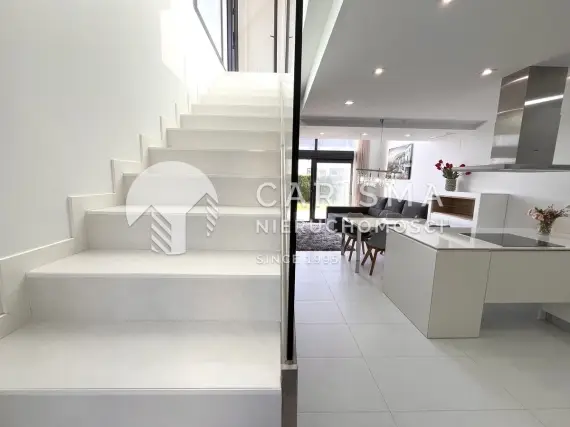 (22) Wyjątkowa willa na sprzedaż w Orihuela Costa, Costa Blanca