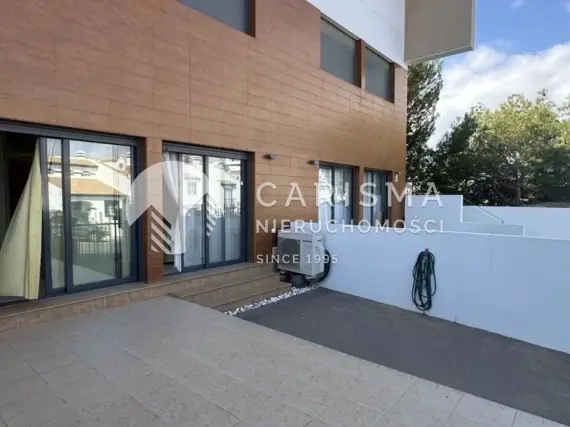 (40) Przestronny apartament na parterze w sercu Villamartin, Orihuela Costa