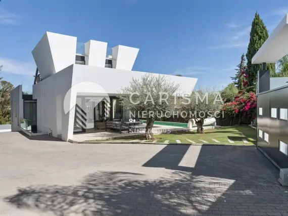Nowoczesna willa w prestiżowej dzielnicy La Cerquilla, Marbella 1