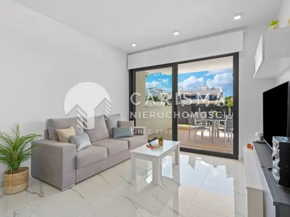(8) Apartament na sprzedaż w Villamartin, Costa Blanca – nowoczesne wnętrza i doskonała lokalizacja