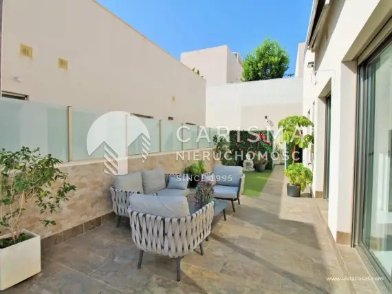 (34) Luksusowa willa w Villamartin, Costa Blanca – nowoczesny design, ogród i basen