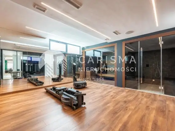 (37) Luksusowa willa z 6 sypialniami i panoramicznym widokiem na morze w El Paraiso