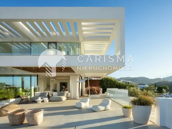(7) Nowoczesna willa z panoramicznym widokiem na morze, góry i Gibraltar, La Quinta, Benahavis
