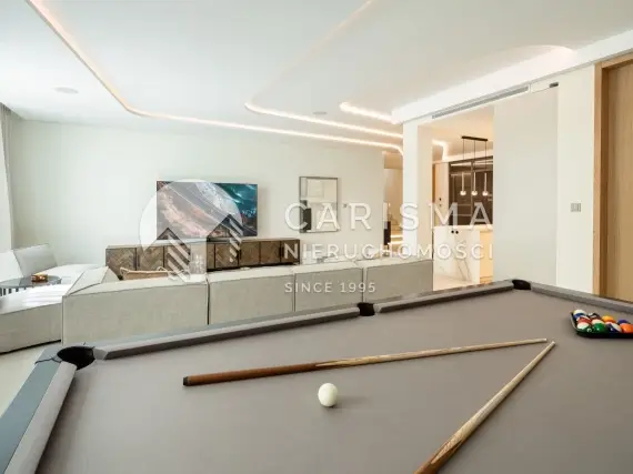 (39) Wyjątkowa willa przy polu golfowym, Las Brisas, Nueva Andalucía, Marbella