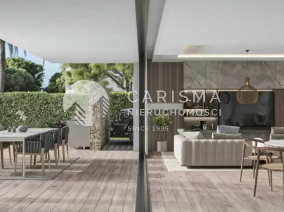 (4) Luksusowa willa w malowniczym Sotogrande