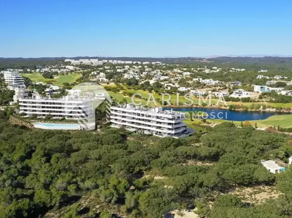 (5) Luksusowy apartament na sprzedaż – Las Colinas Golf &amp; Country Club