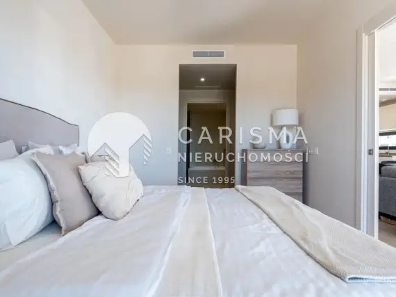 (14) Nowoczesny Apartament z 3 Sypialniami w La Cala de Mijas