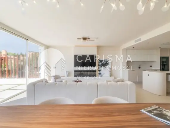 (5) Ekskluzywny apartament 3 sypialnie z widokiem na morze – Nueva Andalucía, Marbella