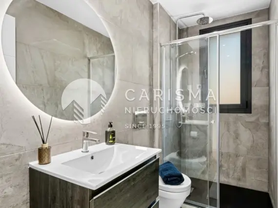 (46) Luksusowa willa 4 sypialnie z tarasami i widokiem na morze – Cabo Roig, Costa Blanca