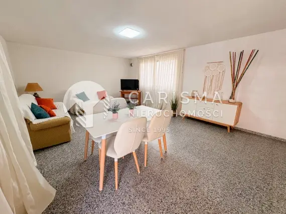 (10) Apartament 3 sypialnie z tarasem w Santa Pola, 120 m od morza