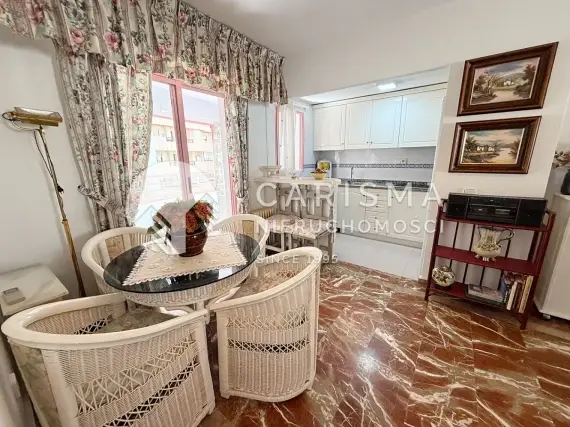 (25) Apartament w pierwszej linii brzegowej w Calpe z widokiem na morze i miejscem parkingowym