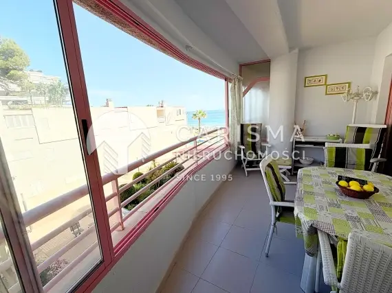 (35) Apartament w pierwszej linii brzegowej w Calpe z widokiem na morze i miejscem parkingowym