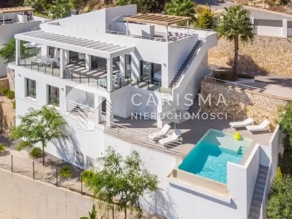 (11) Nowoczesna willa z panoramicznym widokiem na morze – Altea La Vella